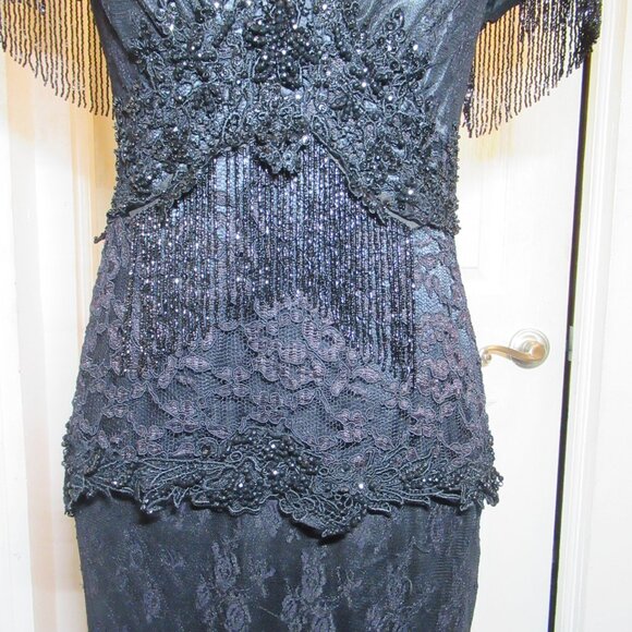 Lorrie Kabala Vintage 1980s Black Lace Bead & Sequin Encrusted Mermaid Gown 10 - Picture 9 of 17